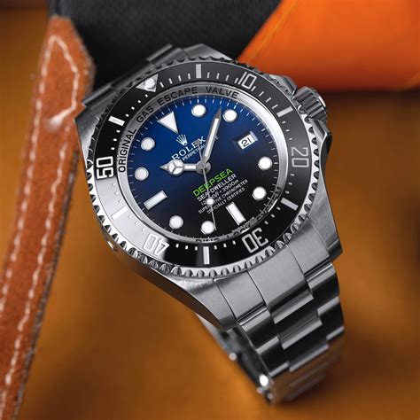 deep sea james cameron rolex gold|Rolex deepsea 116660 vs 126660.